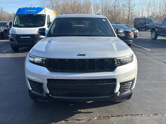 new 2025 Jeep Grand Cherokee L car, priced at $51,370
