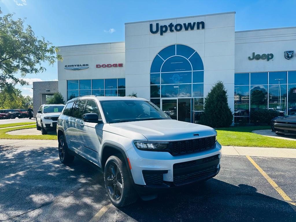 new 2025 Jeep Grand Cherokee L car, priced at $44,437