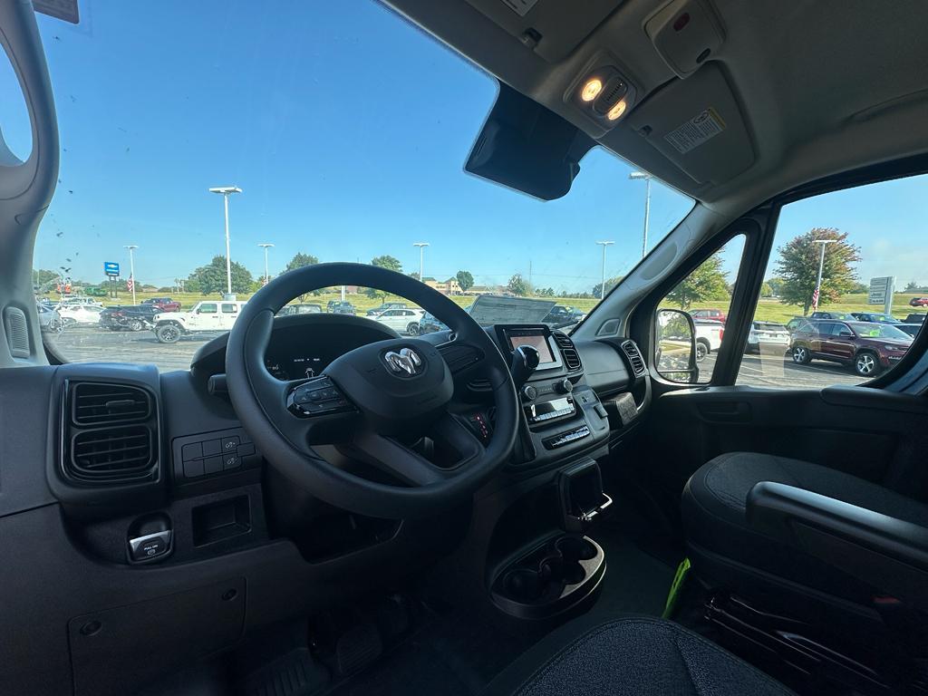 new 2025 Ram ProMaster 2500 car, priced at $48,035