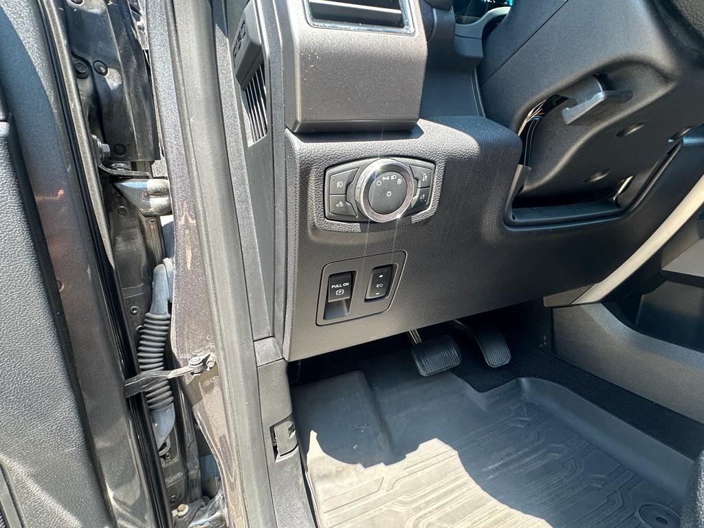 used 2019 Ford F-150 car, priced at $25,660