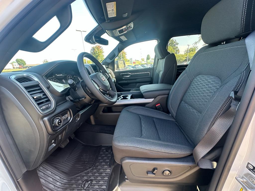 new 2026 Ram 1500 car, priced at $52,117