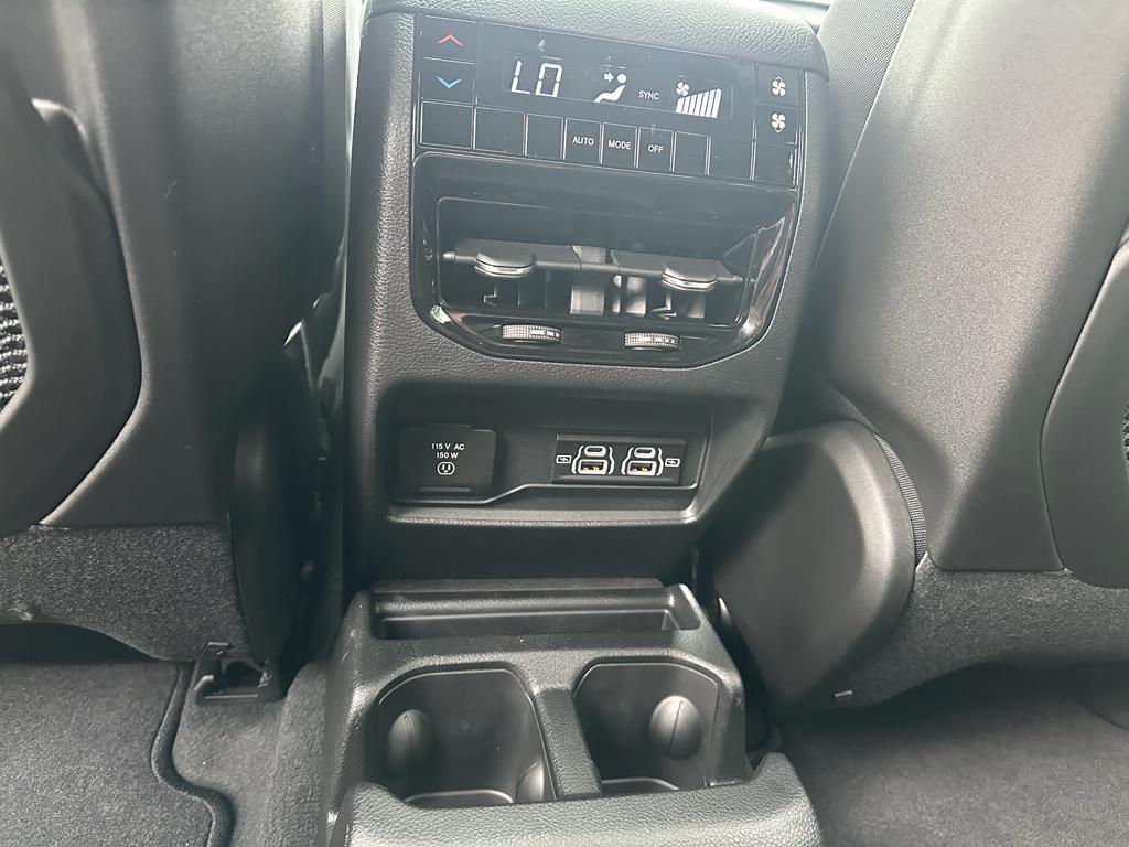 new 2025 Jeep Grand Cherokee L car, priced at $44,419