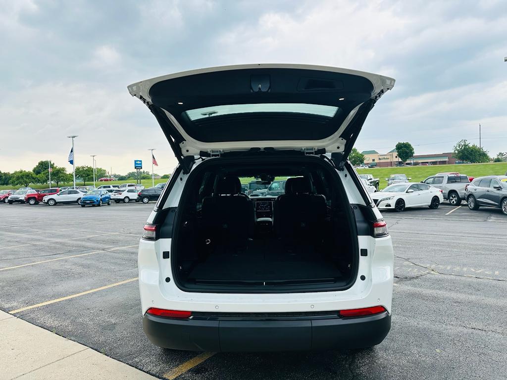 new 2025 Jeep Grand Cherokee L car, priced at $44,419
