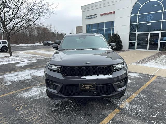 new 2025 Jeep Grand Cherokee car, priced at $41,541