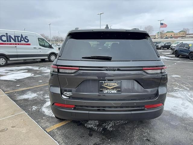 new 2025 Jeep Grand Cherokee car, priced at $41,541