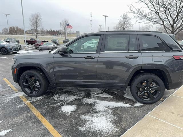 new 2025 Jeep Grand Cherokee car, priced at $44,338