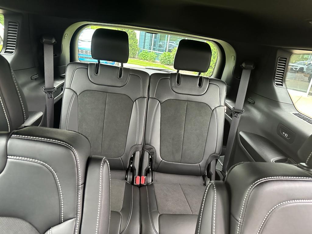 new 2025 Jeep Grand Cherokee L car, priced at $44,437