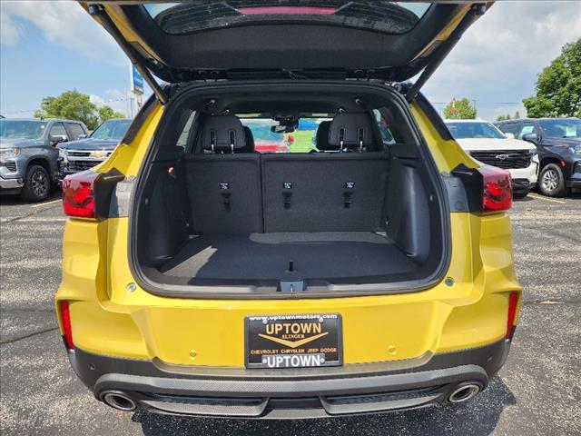 new 2025 Chevrolet TrailBlazer car, priced at $33,495