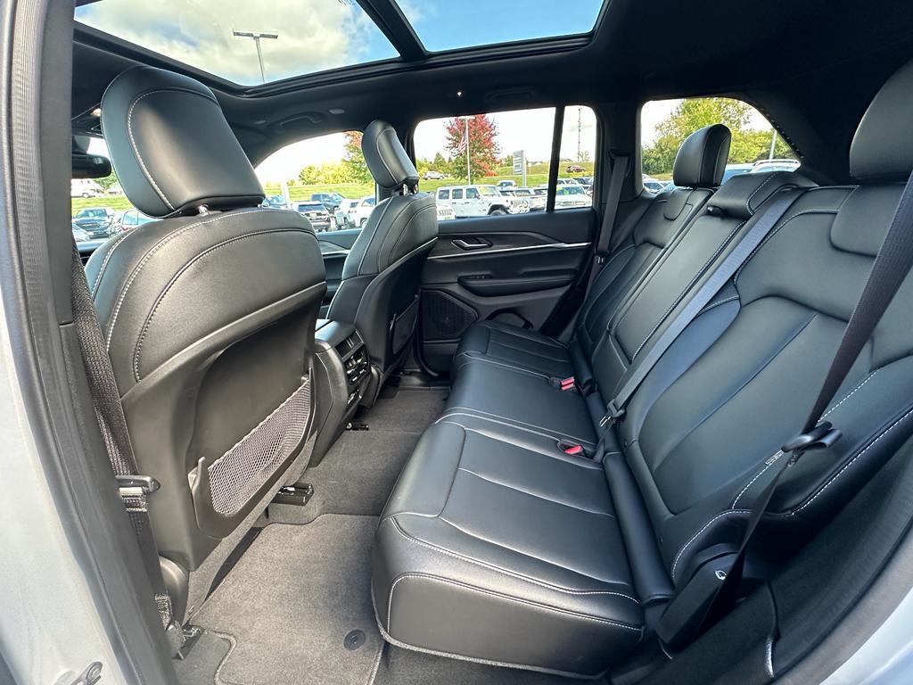 used 2024 Jeep Grand Cherokee car, priced at $41,440