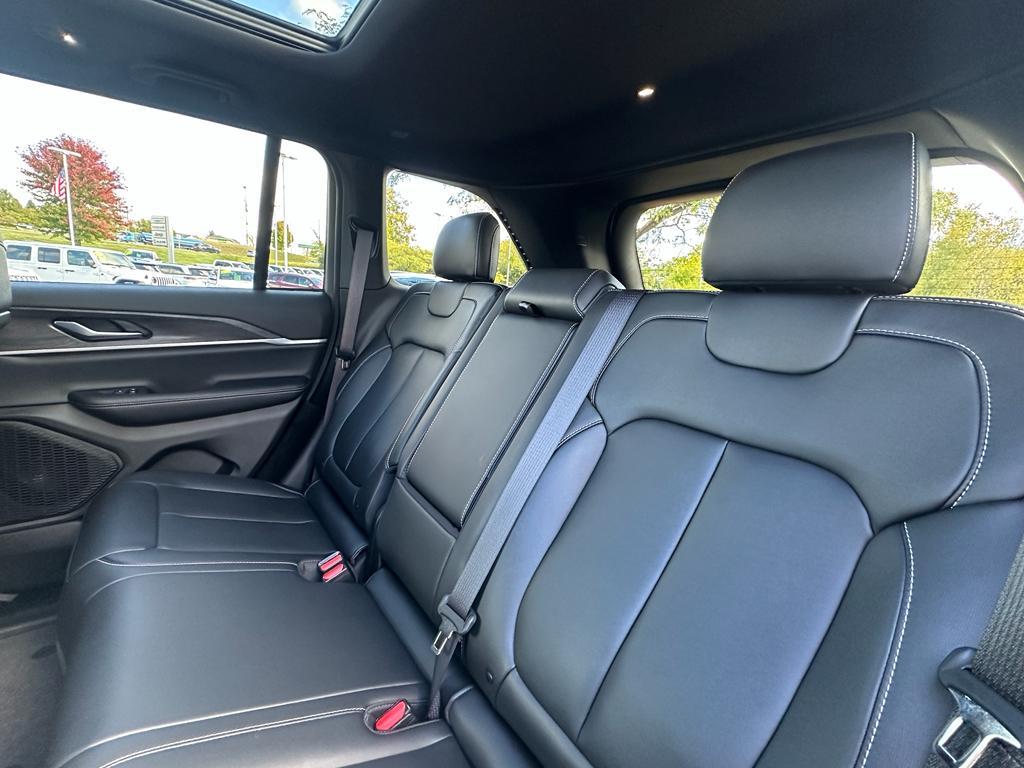 used 2024 Jeep Grand Cherokee car, priced at $41,440
