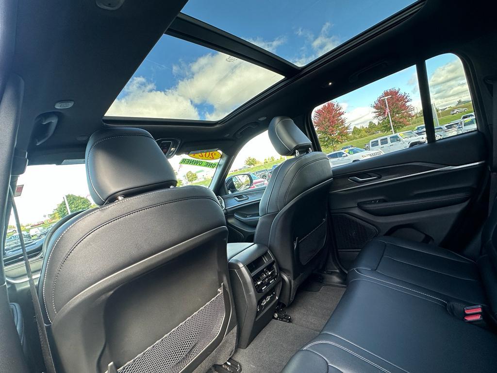 used 2024 Jeep Grand Cherokee car, priced at $41,440