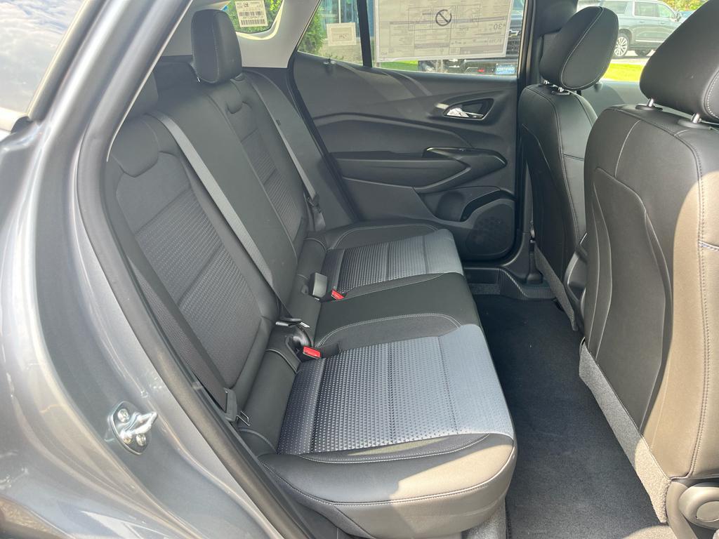 new 2025 Chevrolet Trax car, priced at $25,580