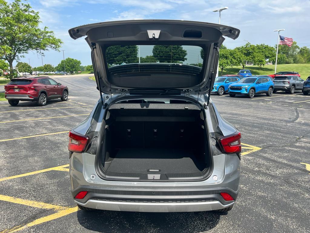 new 2025 Chevrolet Trax car, priced at $25,580