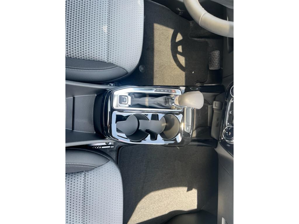 new 2025 Chevrolet Trax car, priced at $25,580