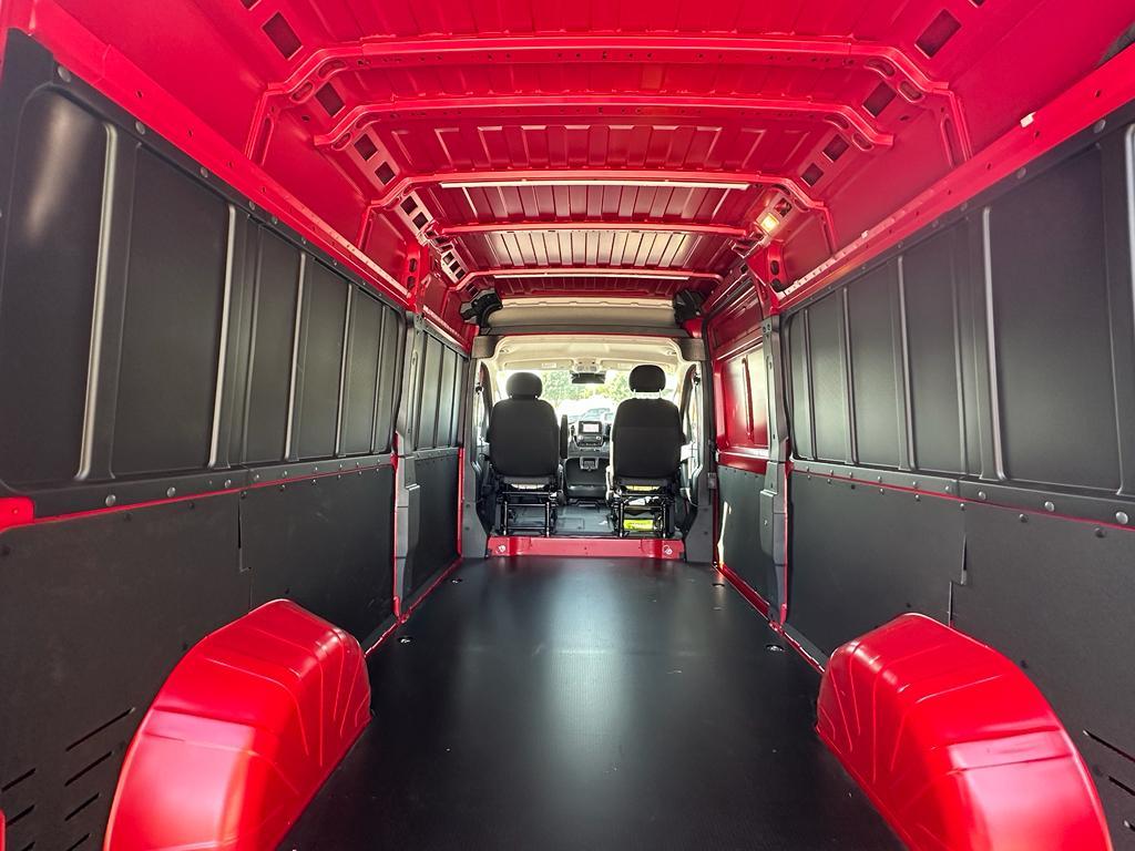 new 2025 Ram ProMaster 2500 car, priced at $46,076