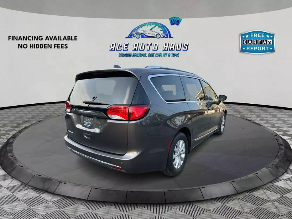 used 2018 Chrysler Pacifica car, priced at $14,495