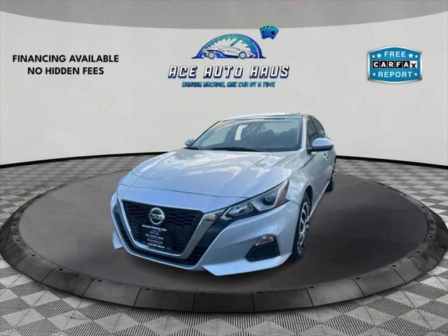 used 2019 Nissan Altima car, priced at $11,495