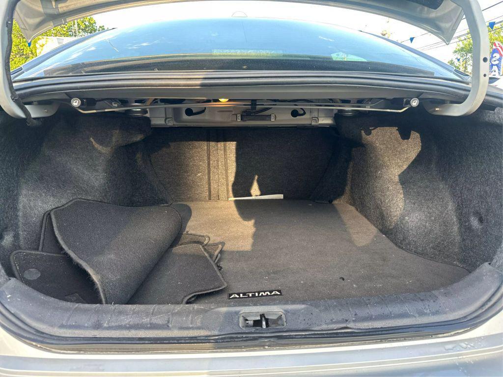 used 2019 Nissan Altima car, priced at $9,995