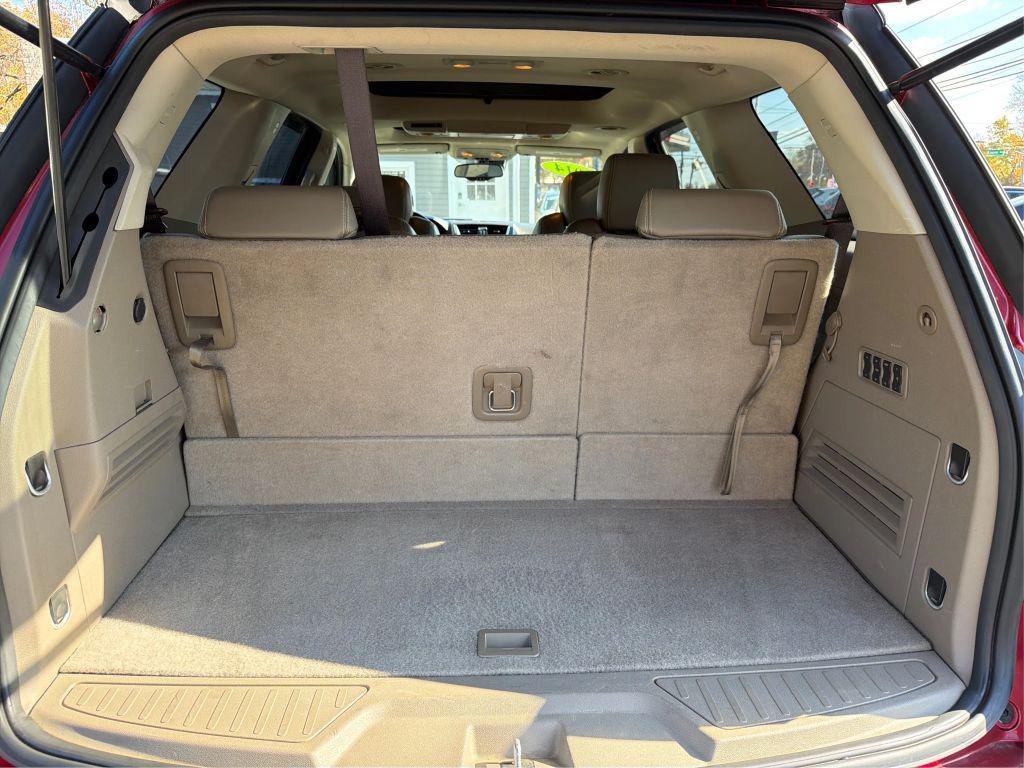 used 2014 GMC Acadia car, priced at $9,999