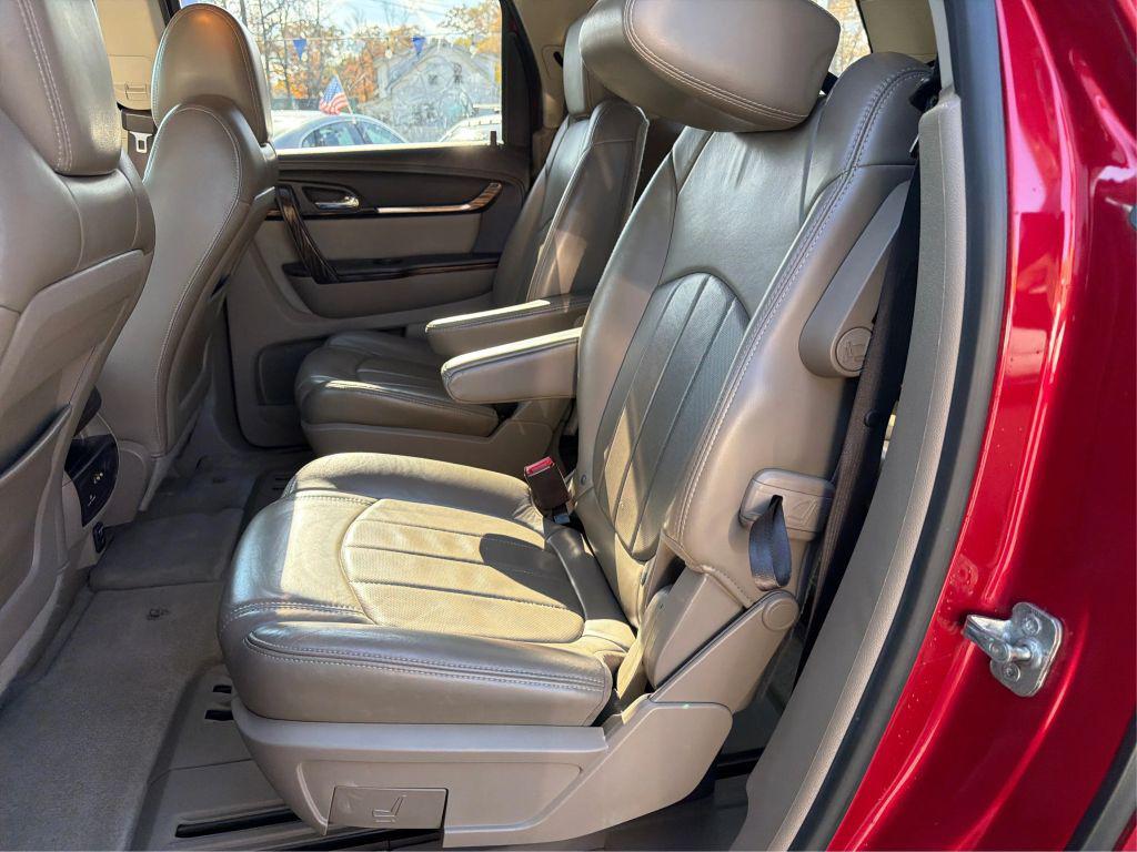 used 2014 GMC Acadia car, priced at $9,999