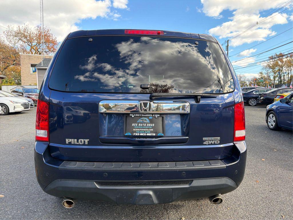 used 2013 Honda Pilot car, priced at $10,995
