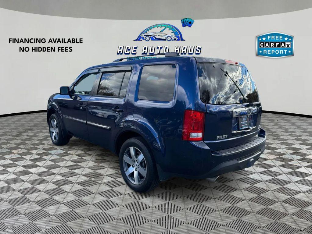 used 2013 Honda Pilot car, priced at $10,995