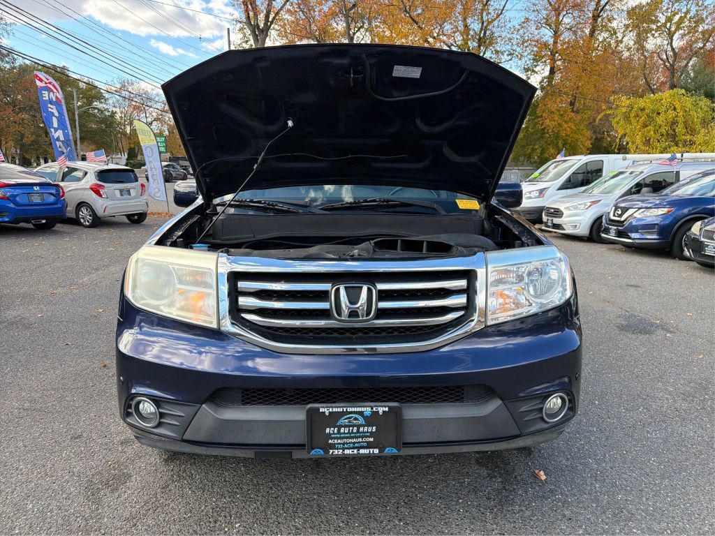 used 2013 Honda Pilot car, priced at $10,995