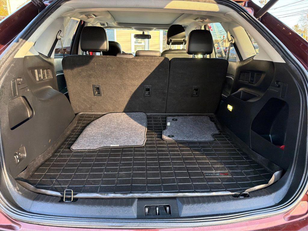 used 2015 Ford Edge car, priced at $10,995