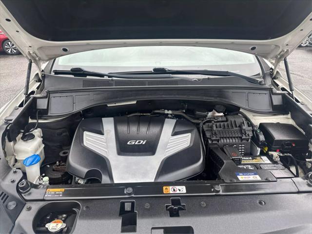 used 2017 Hyundai Santa Fe car, priced at $11,995