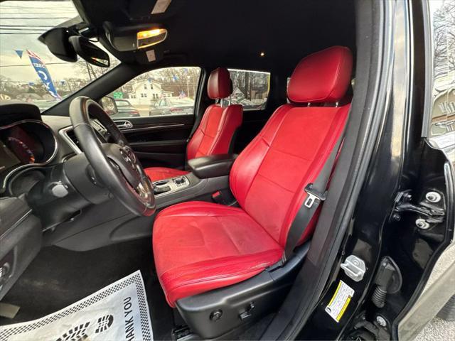 used 2018 Jeep Grand Cherokee car, priced at $15,495