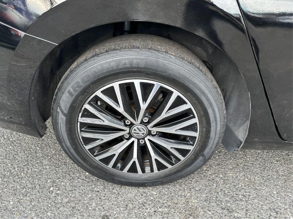 used 2021 Volkswagen Jetta car, priced at $12,995