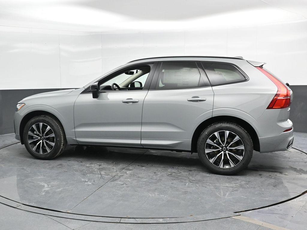 new 2025 Volvo XC60 car, priced at $48,570