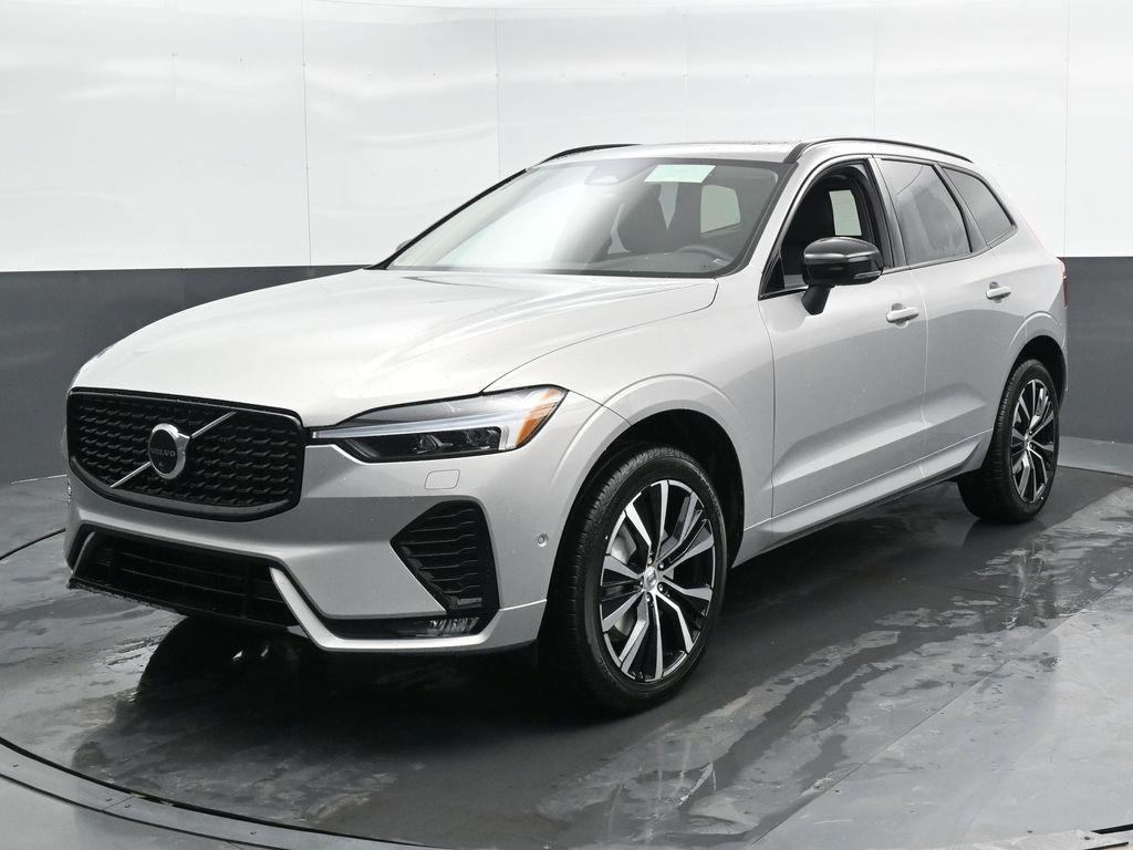 new 2025 Volvo XC60 car, priced at $54,525