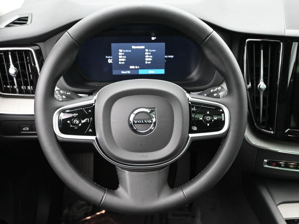 new 2025 Volvo XC60 Plug-In Hybrid car, priced at $66,260