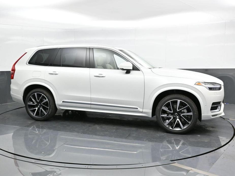 new 2025 Volvo XC90 car, priced at $66,955