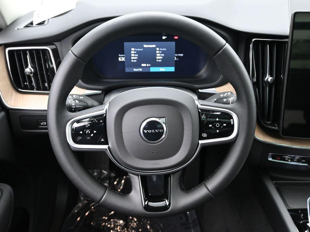 new 2026 Volvo XC60 Plug-In Hybrid car, priced at $66,285