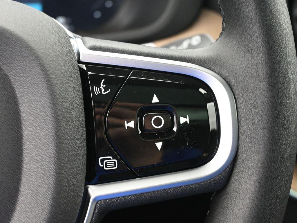 new 2026 Volvo XC60 Plug-In Hybrid car, priced at $66,285