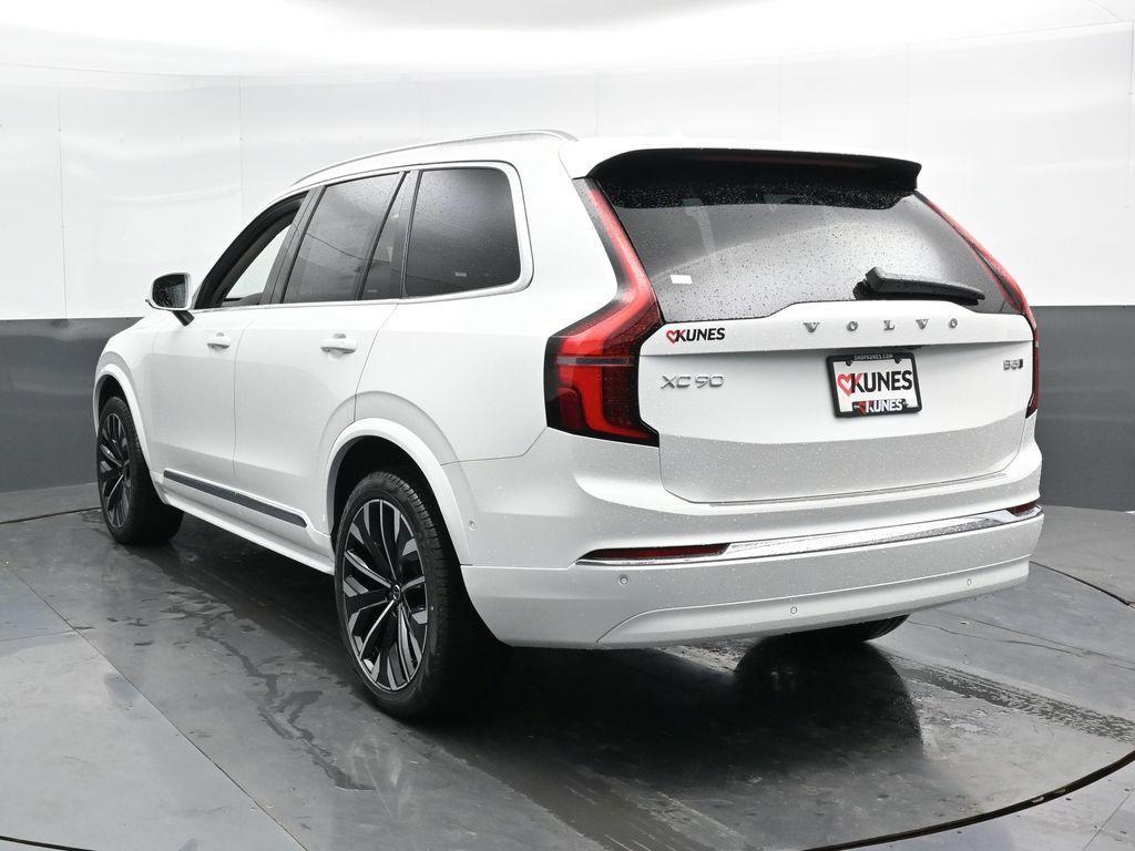 new 2025 Volvo XC90 car, priced at $63,928