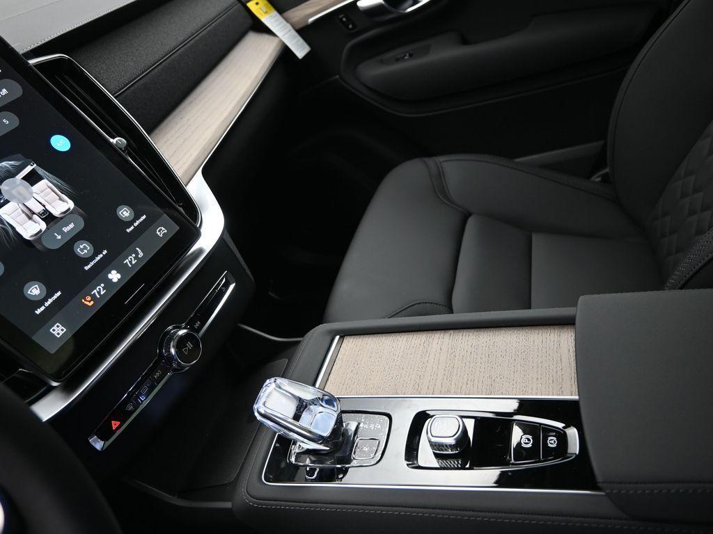 new 2025 Volvo XC90 car, priced at $63,928