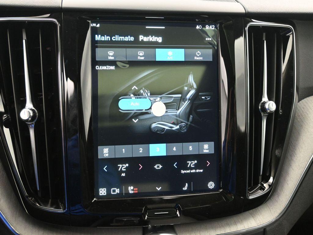 new 2025 Volvo XC60 car, priced at $52,360