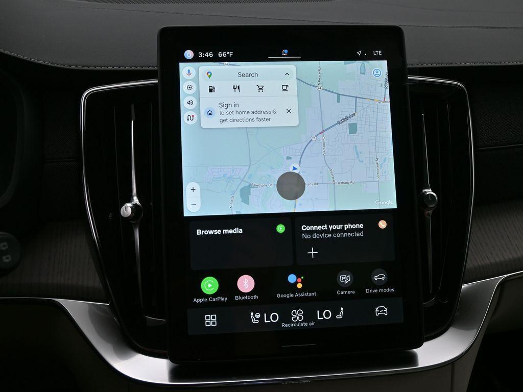 new 2025 Volvo XC90 car, priced at $76,150