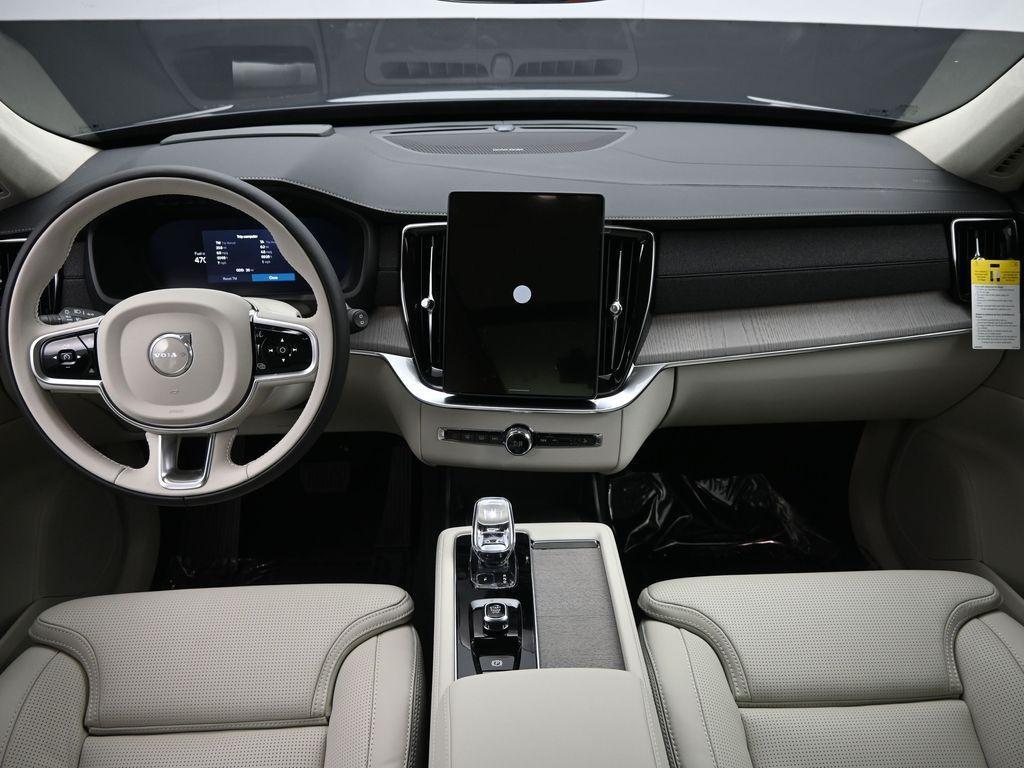 new 2025 Volvo XC90 car, priced at $76,150
