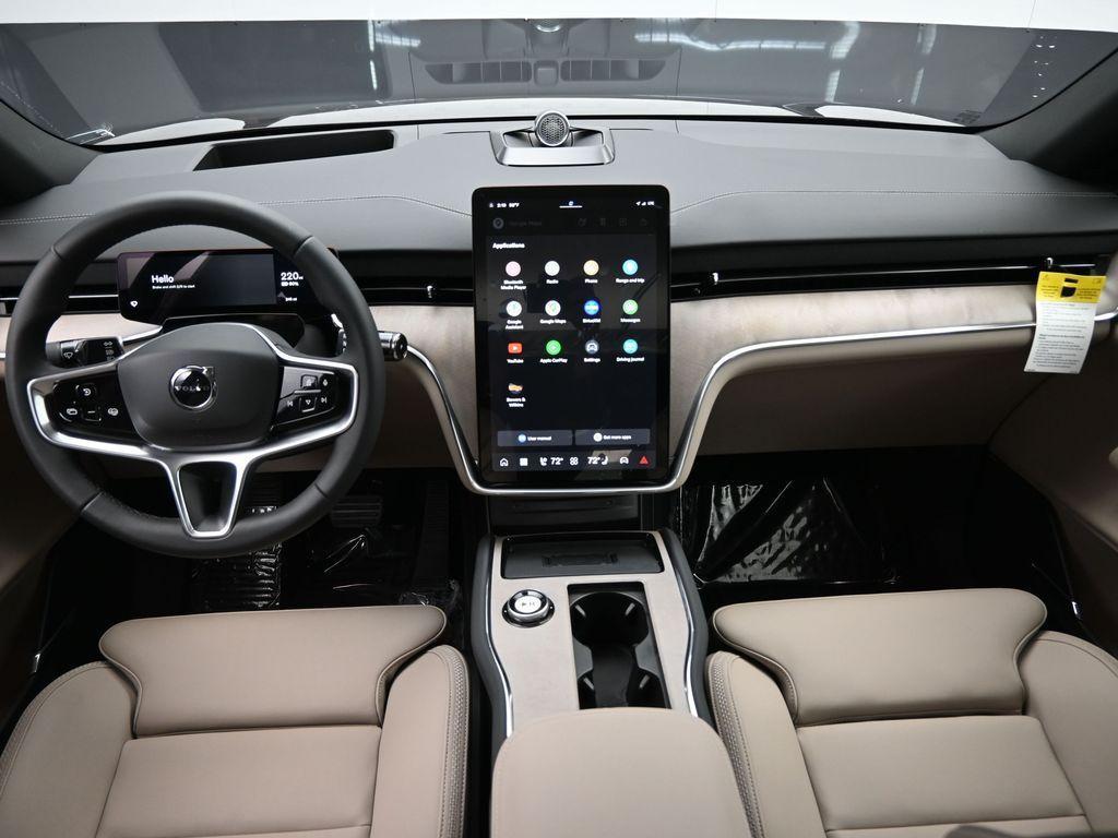 new 2025 Volvo EX90 car, priced at $92,890