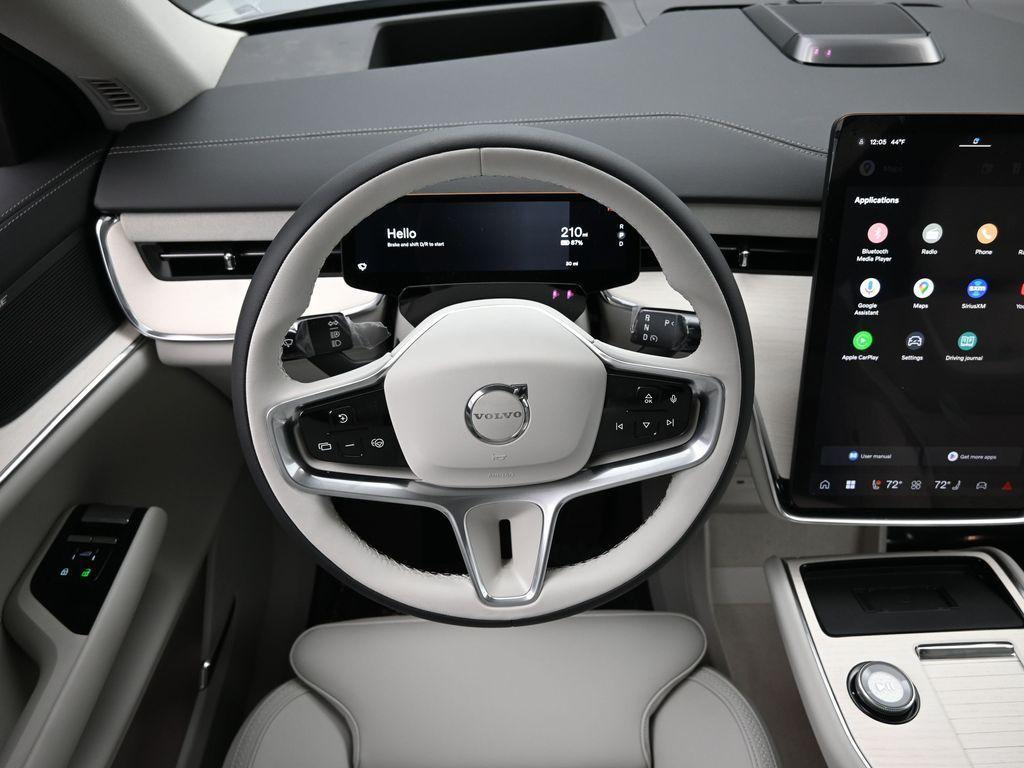 new 2025 Volvo EX90 car, priced at $85,640