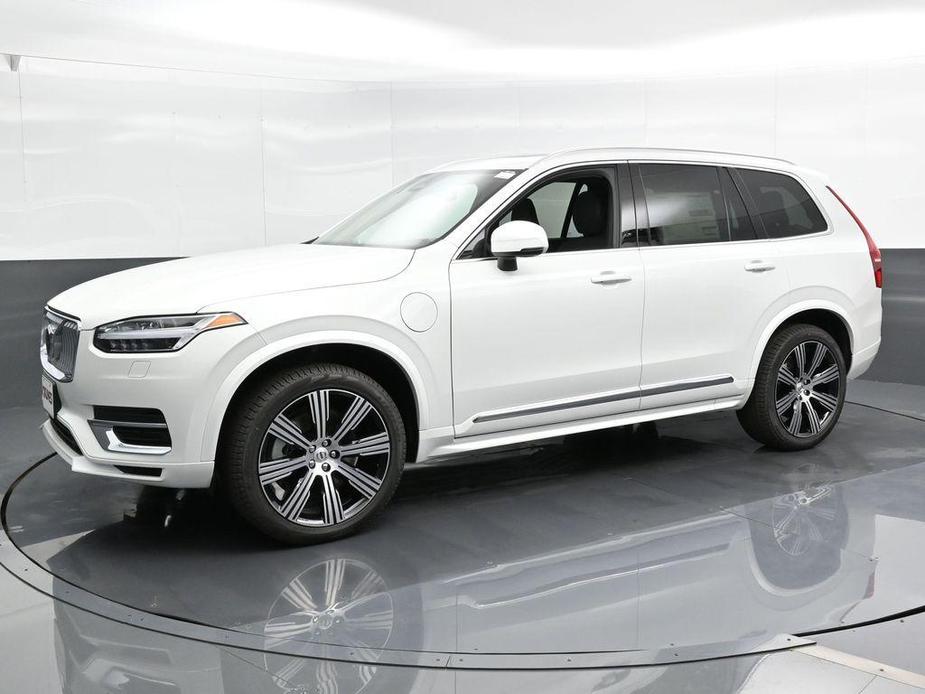 new 2025 Volvo XC90 car, priced at $72,505