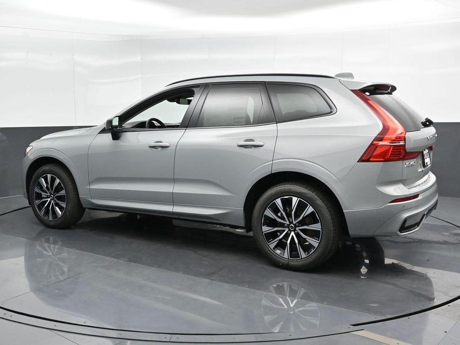 new 2025 Volvo XC60 car, priced at $49,535