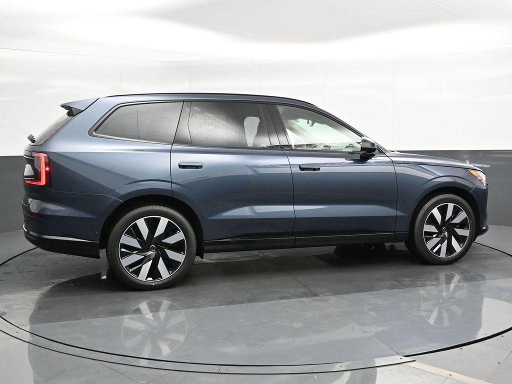 new 2025 Volvo EX90 car, priced at $90,200