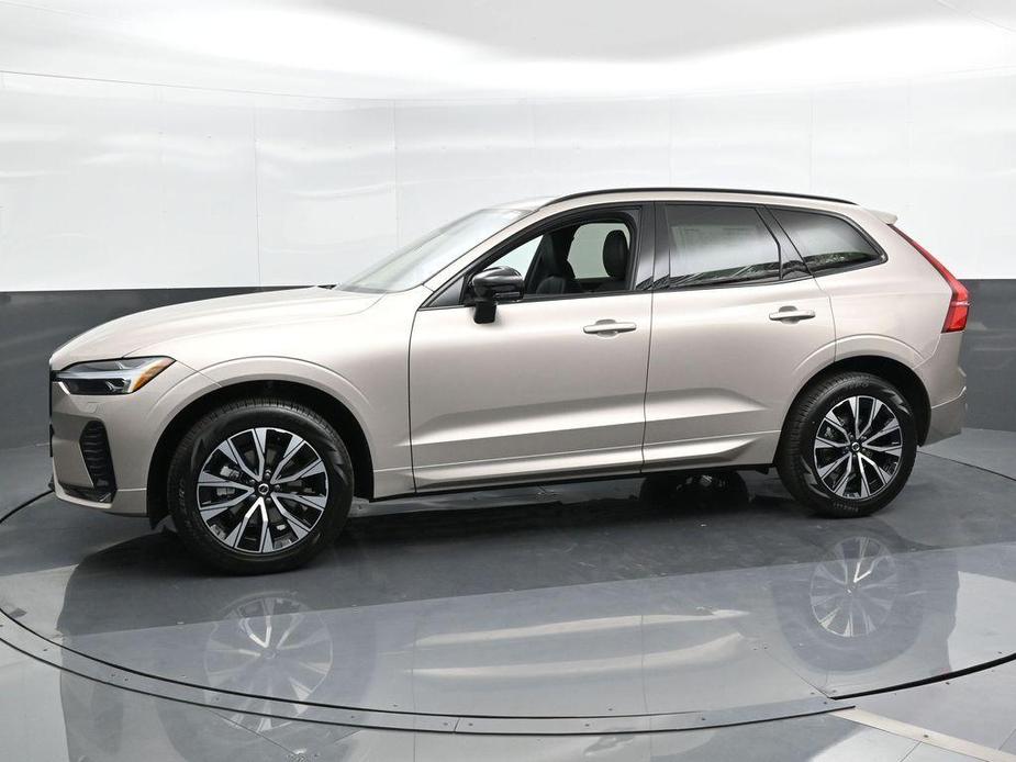 new 2025 Volvo XC60 car, priced at $50,035