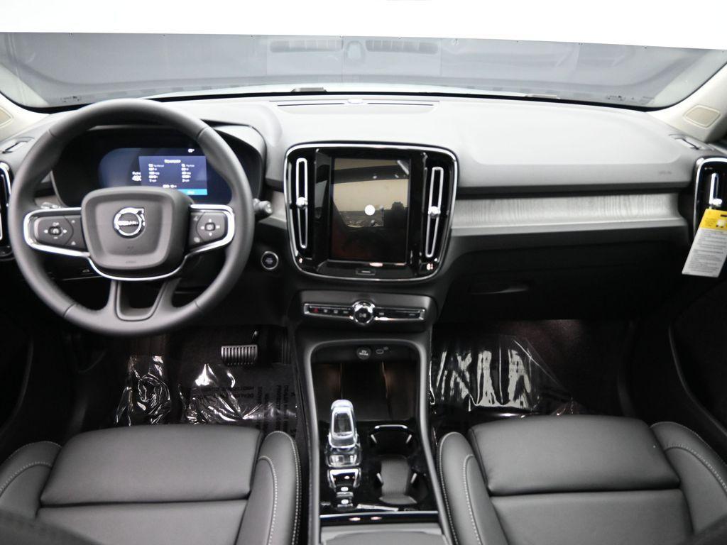 new 2026 Volvo XC40 car, priced at $48,150