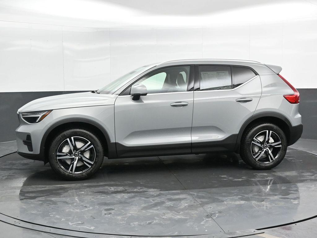 new 2025 Volvo XC40 car, priced at $43,500